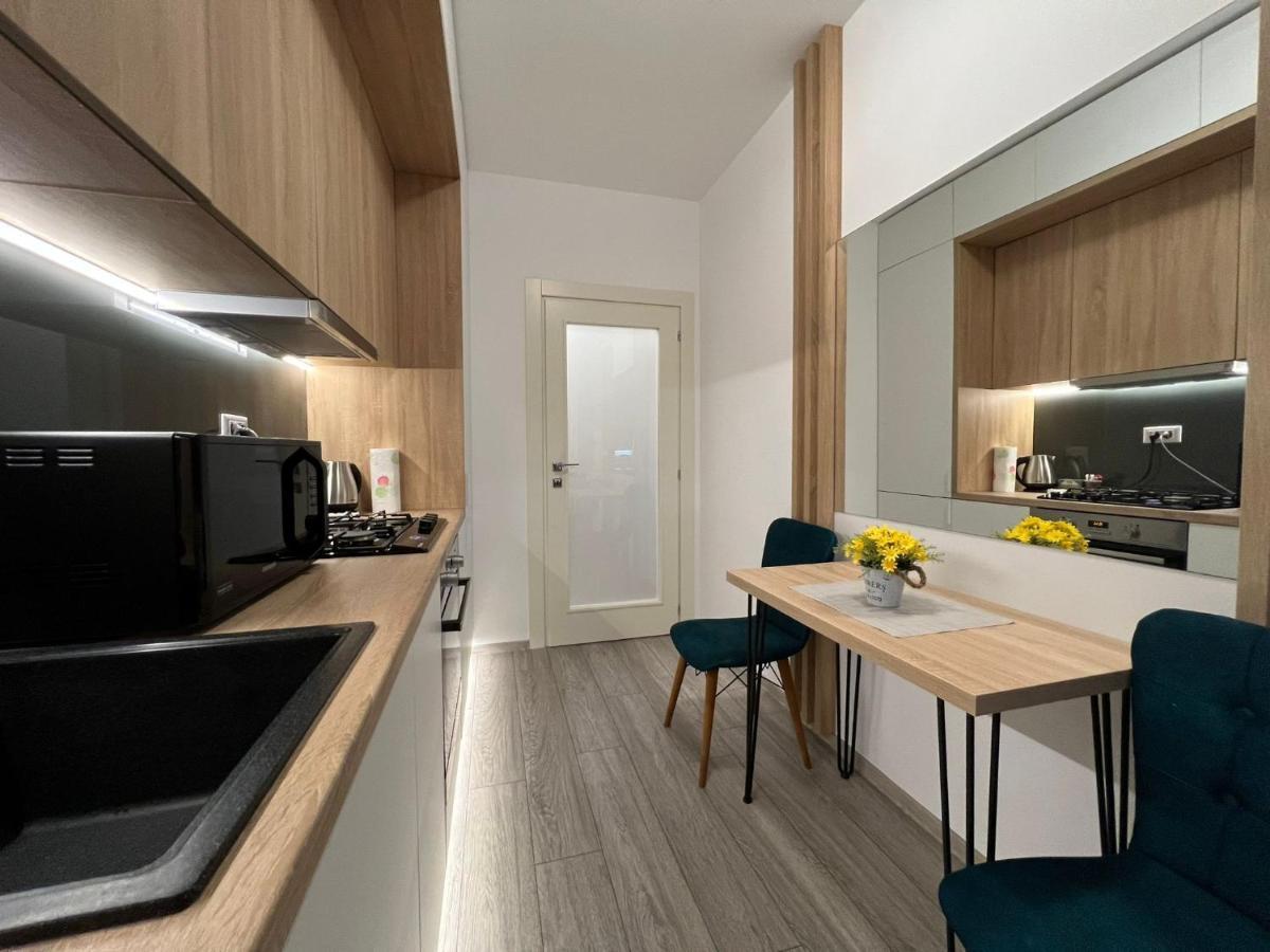 Ferienwohnung Perfect Host Palas Centru Iasi Exterior foto