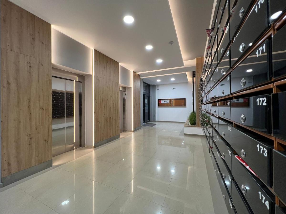 Ferienwohnung Perfect Host Palas Centru Iasi Exterior foto